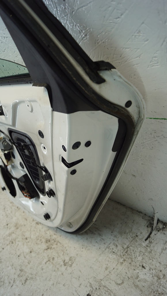 фото №14, Двері правий задня audi a4 b8 sedan ly9c