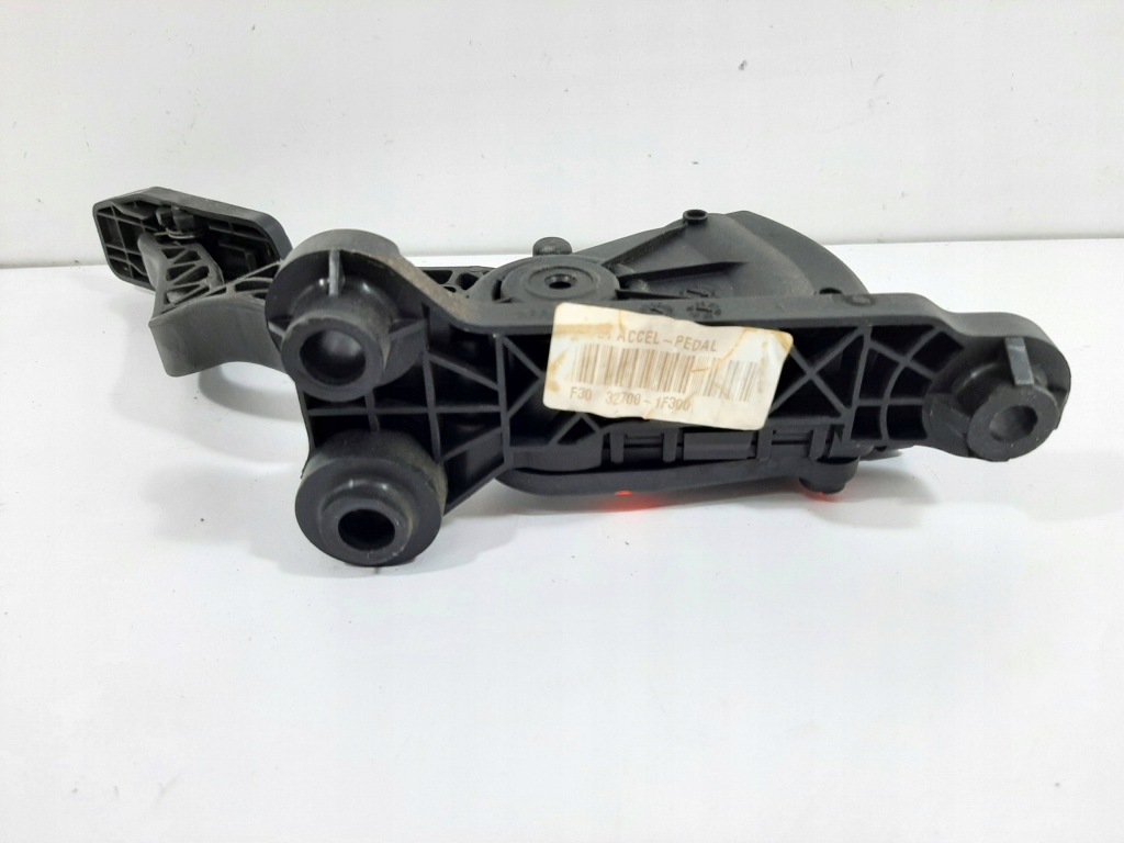 фото №10, Kia sportage 2 ii lift 2.0crdi 09r потенциометр газа 327001f300