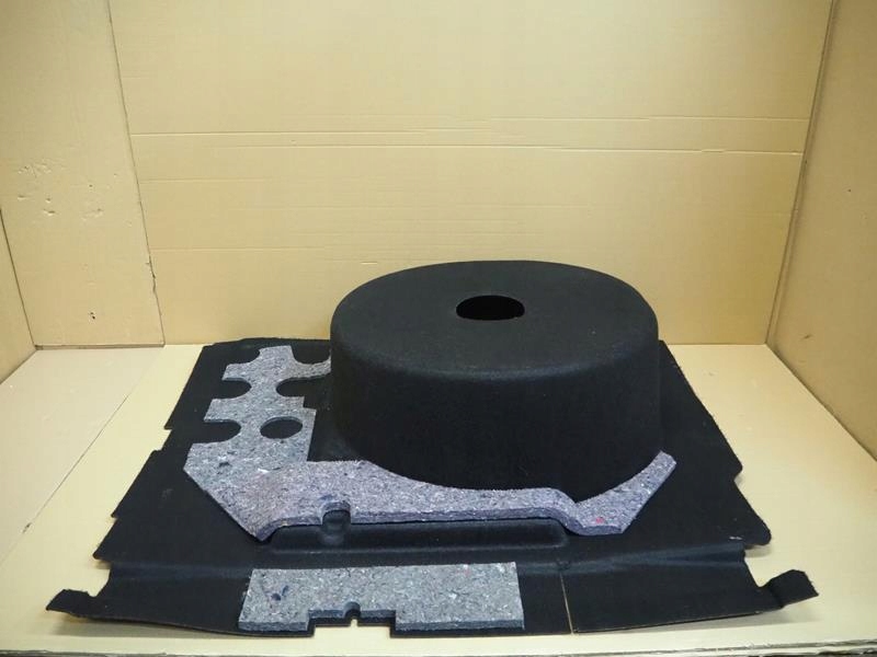 фото №6, Обшивка вкладиш багажника renault megane iv kombi