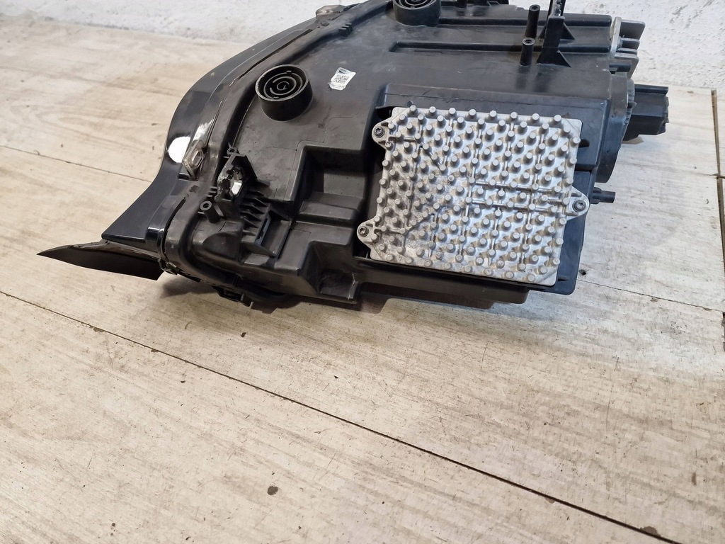 фото №10, Bmw i3 лампа передня ліва full led адаптивний europa n 2013-2017