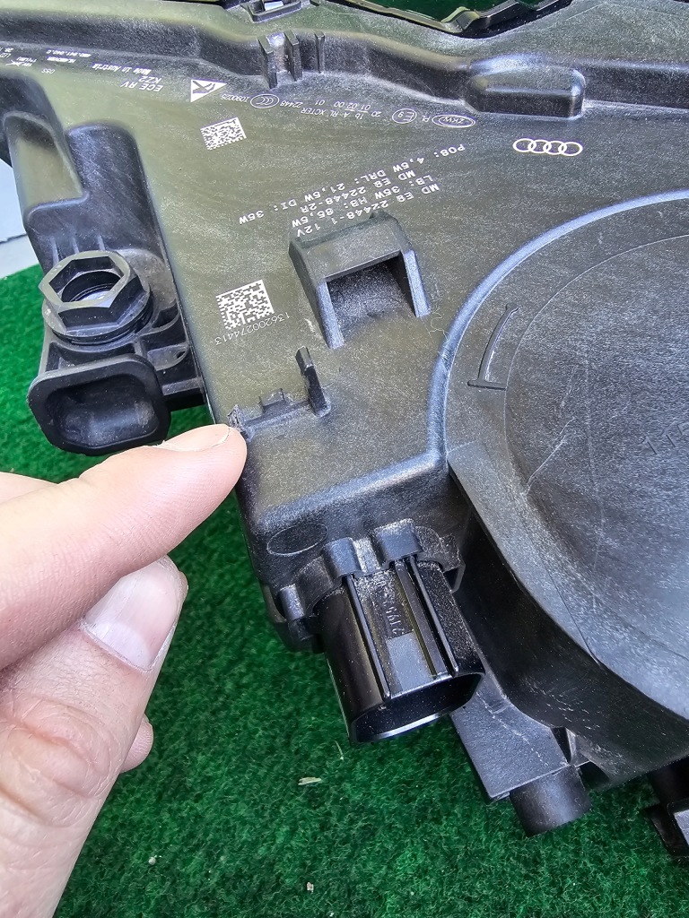 Audi q7 фара рестайлінг  full led перед передня 4m0941040c правий Доставка