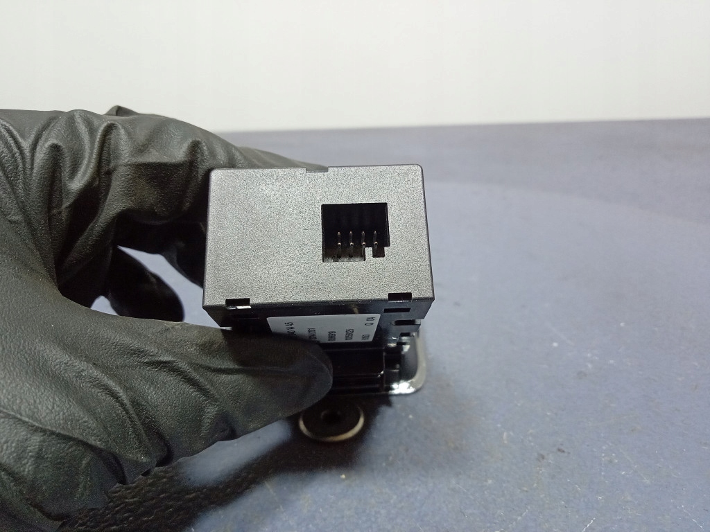 фото №7, Mercedes s klasa w221 переключатель кнопка тормоза ручного 2215401445