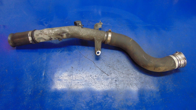 фото №1, Шланг воздуха 2.2d4d toyota corolla verso ii