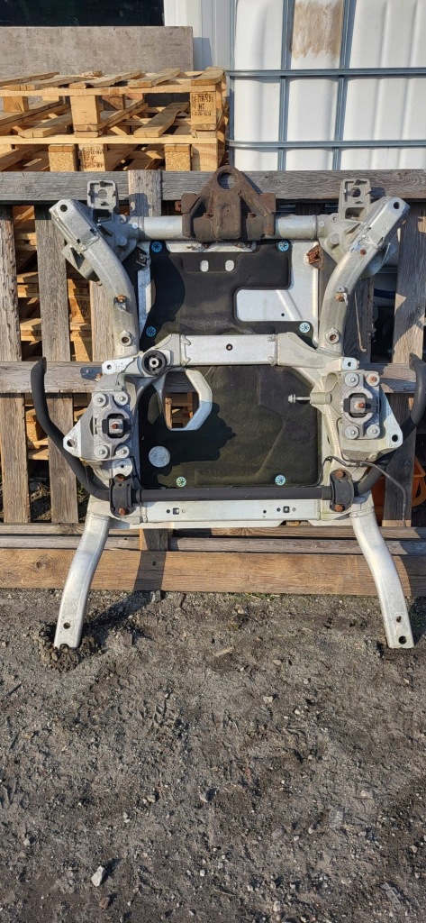 Купить Подрамник подрамник подрамник range rover l494 3.0 d