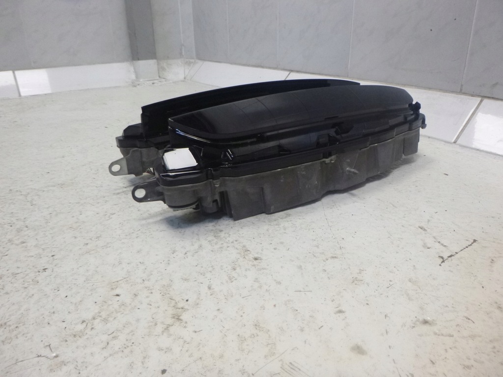 фото №7, Range rover 5 v govue l460 22-23 лампа права ліва задня nowa