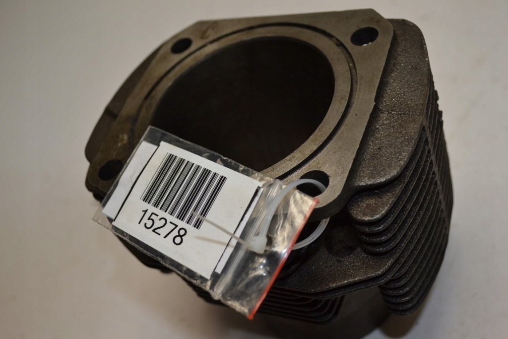 фото №7, Fiat 126p st 600 циліндр 73,5 оригінал група c