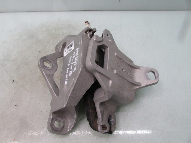 фото №1, Mazda 3 bp iv 2.0 19r кронштейн подушка коробки передач