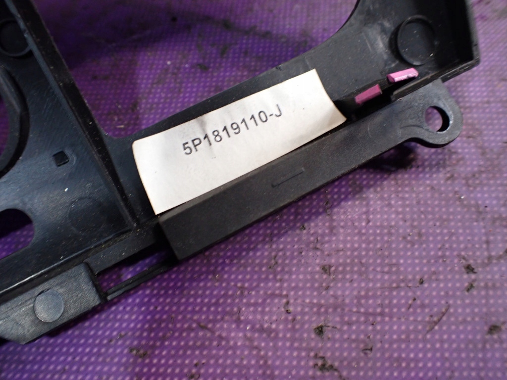 фото №11, Seat toledo iii 3 04- ґрати обдув рамка середня 5p1819110j