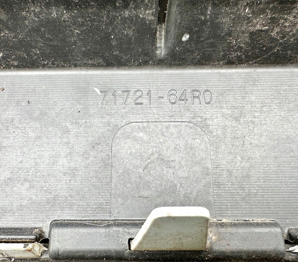 фото №14, Suzuki sx4 s-cross sx-4 lift 2016 - бампер перед решётка радиатора logo оригинал оригинальный номер