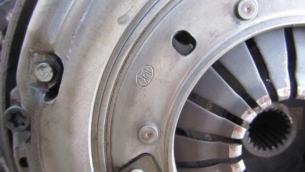 Купить Trafic vivaro 3 1.6 двигатель + форсунки r9md452 комплектный  14-