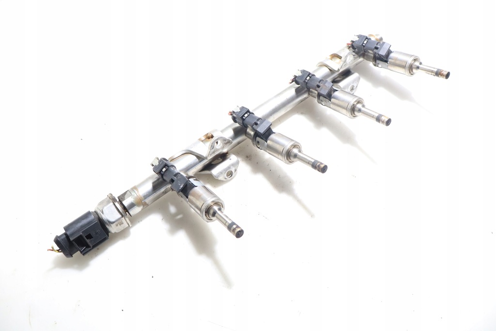 фото №1, Молдинг впрыскная seat leon iii 1.2