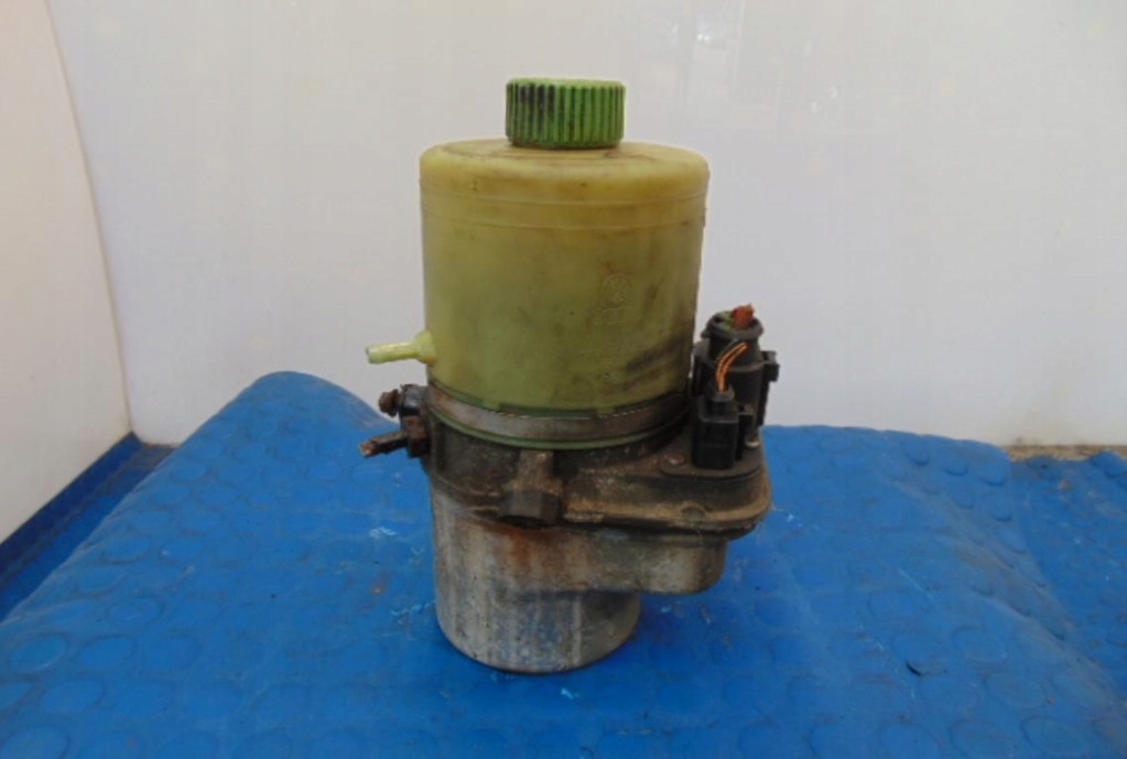 фото №1, Seat ibiza iii насос усилителя