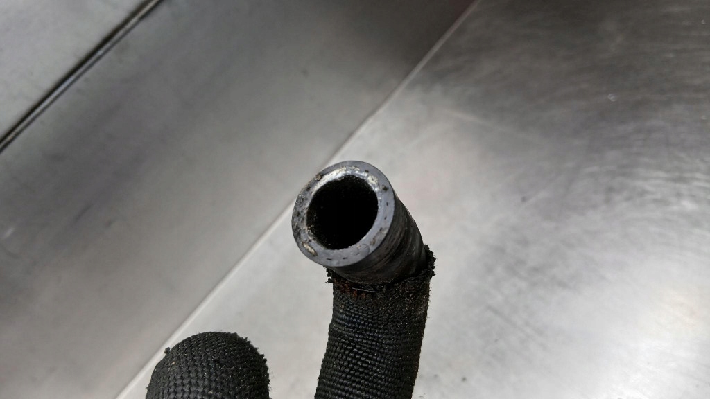 фото №5, Труба трубы wody volvo xc60 i 2.4 d5 30757649