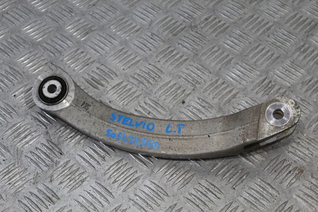 фото №1, Важіль лівий задня stelvio 505432750