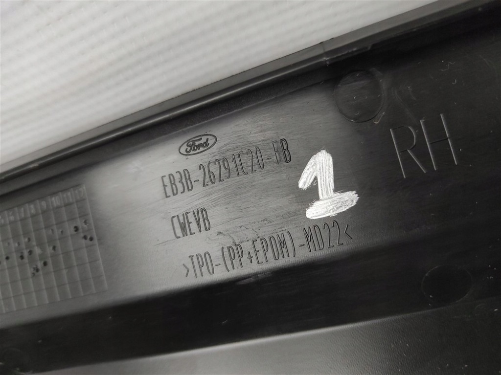 фото №7, Молдинг кузов правая ford ranger eb3b-26291c20-fb