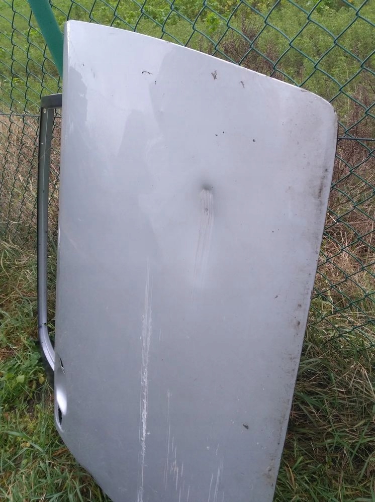 фото №6, Дверь правый перед toyota verso 09-18