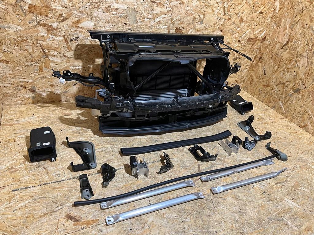 фото №6, Kompletny pas передній радіатор bmw x5 g05 x6 g06 lci 23r 3.0 дизель hybrid