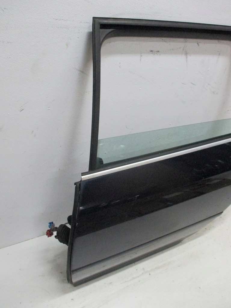 фото №4, Двері ліва задні audi a6 4b9