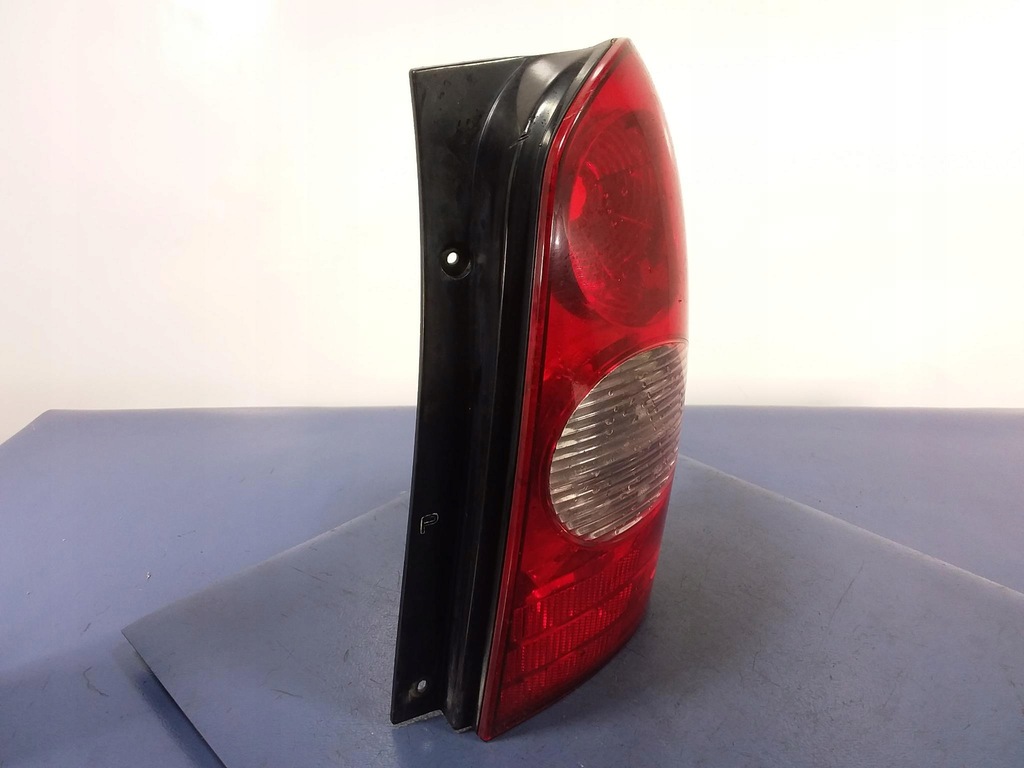 фото №3, Mazda mpv ii lw lift лампа задняя правая задняя