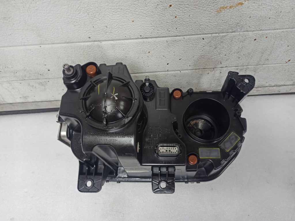 фото №9, Фара лівий ксенон dodge challenger 68304471-ab