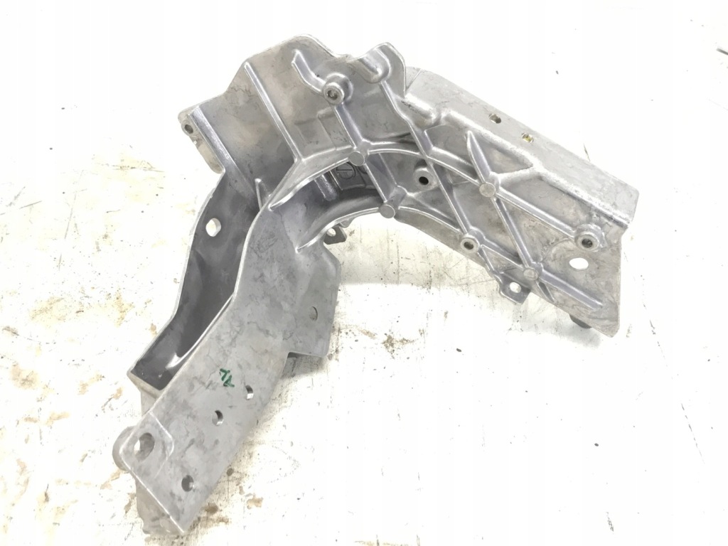 фото №1, W238 w213 панель фары поперечина левый перед a2536210600