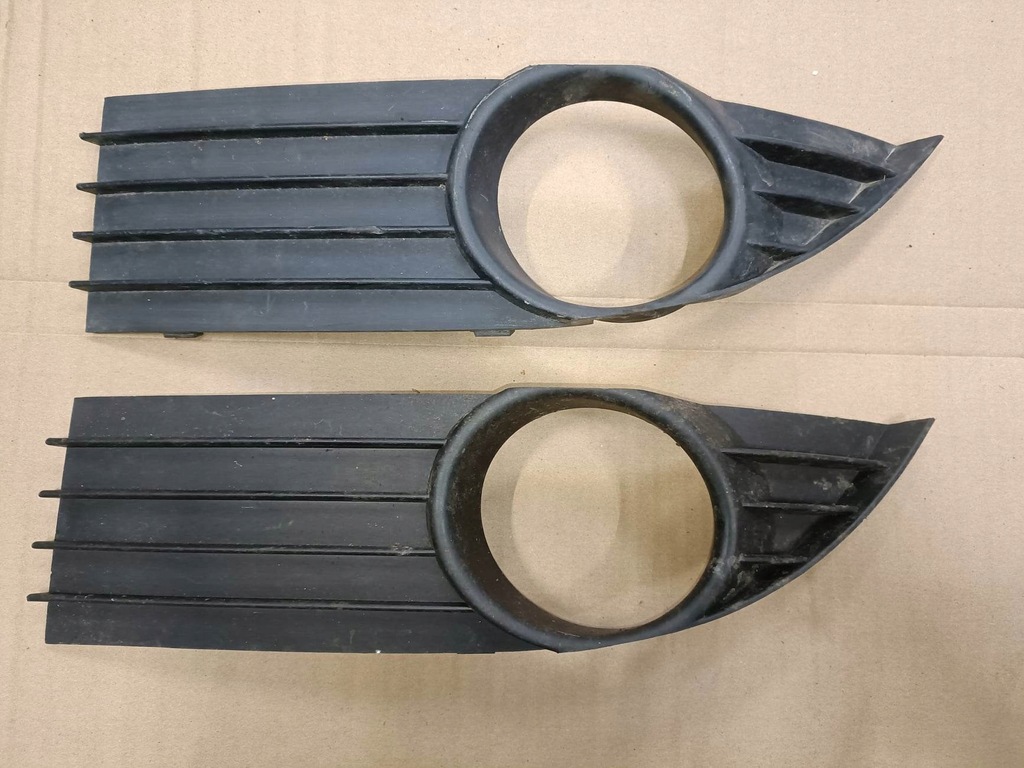 фото №1, Левая решётка противотуманной фары защита рамка espace iv 4 2002 - 2005 rok