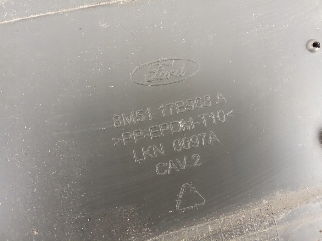 фото №11, Ford focus mk2 lift 08-10r.- решётка бампера перед