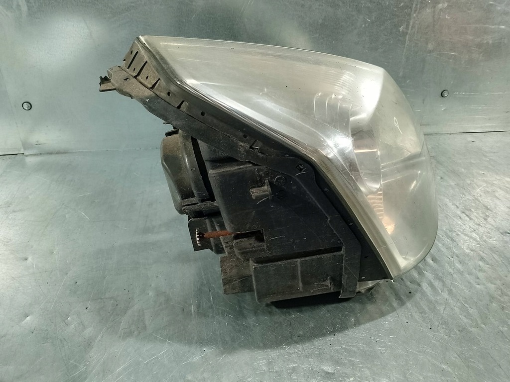 фото №4, Лампа правая перед renault vel satis 82000-14358-e