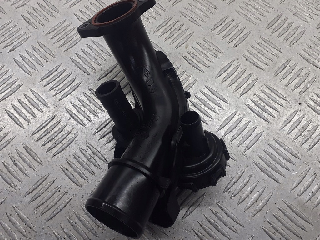 фото №3, Шланг трубка вентиляция картера renault clio iii 1.5 dci 8200323338