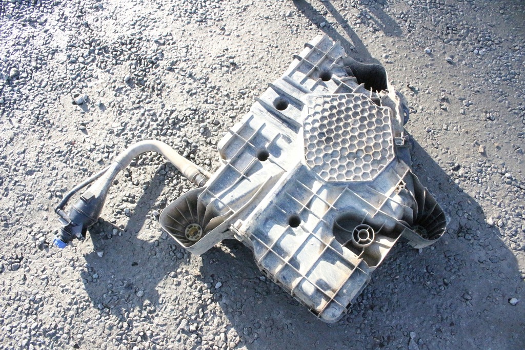 фото №9, Бак adblue p1001375 citroen jumpy iii expert 1.6 blue hdi