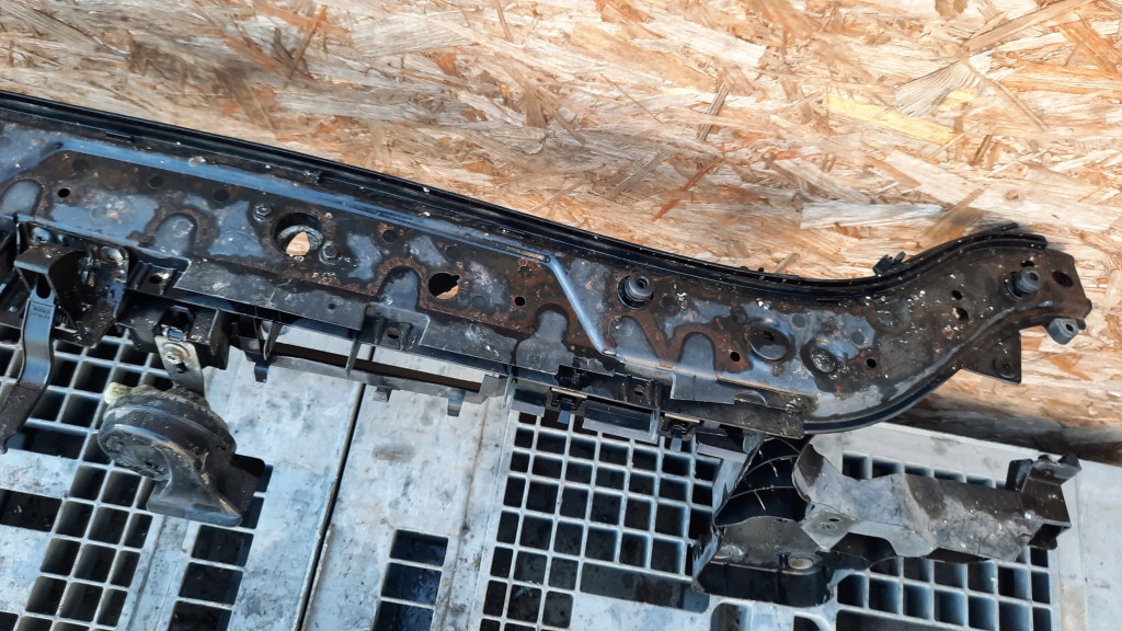 фото №3, Pas передний renault scenic ii 8200137496