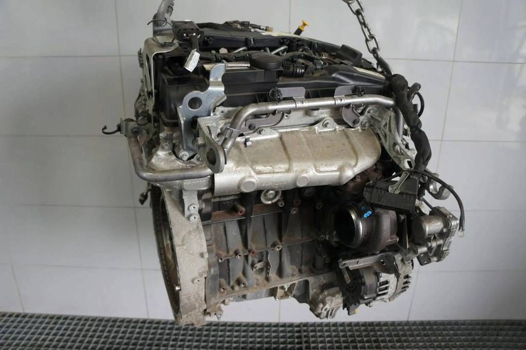 фото №8, Двигатель kompletny jak новый 60tyś km оборудование infiniti q70 2.2d 651970 651.970