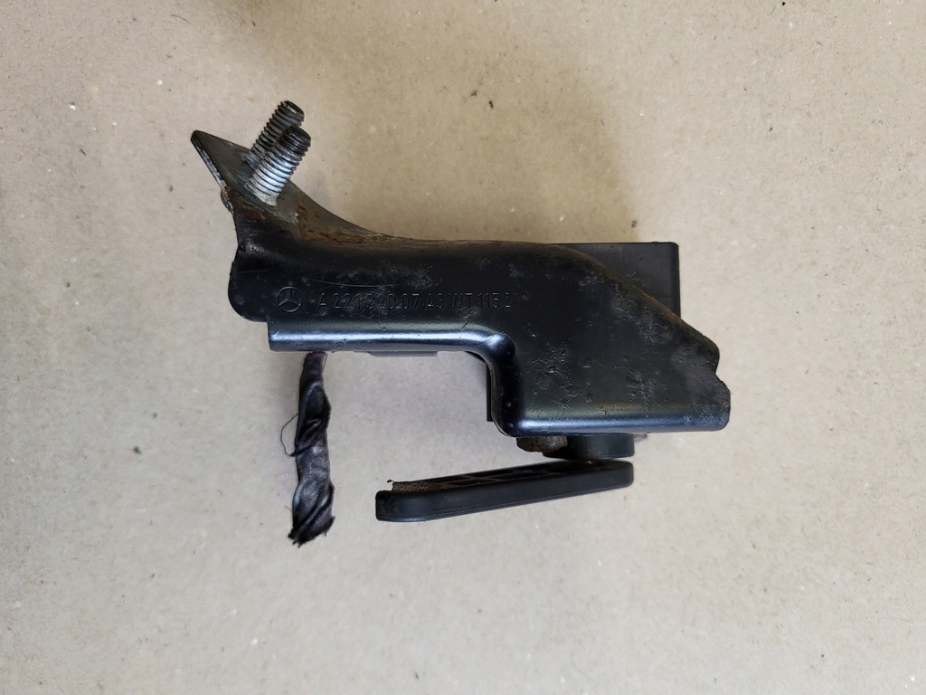 фото №8, Датчик вирівнювання кронштейн задня mercedes s w221 оригінальний номер eu