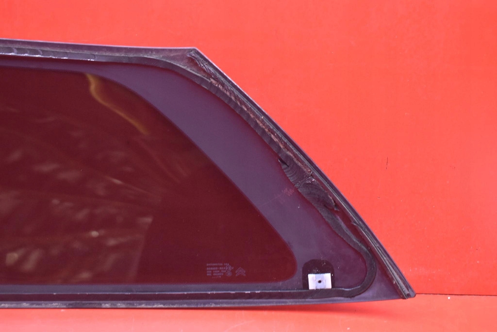 фото №7, Стекло кузовная правая задняя citroen ds3 10-14