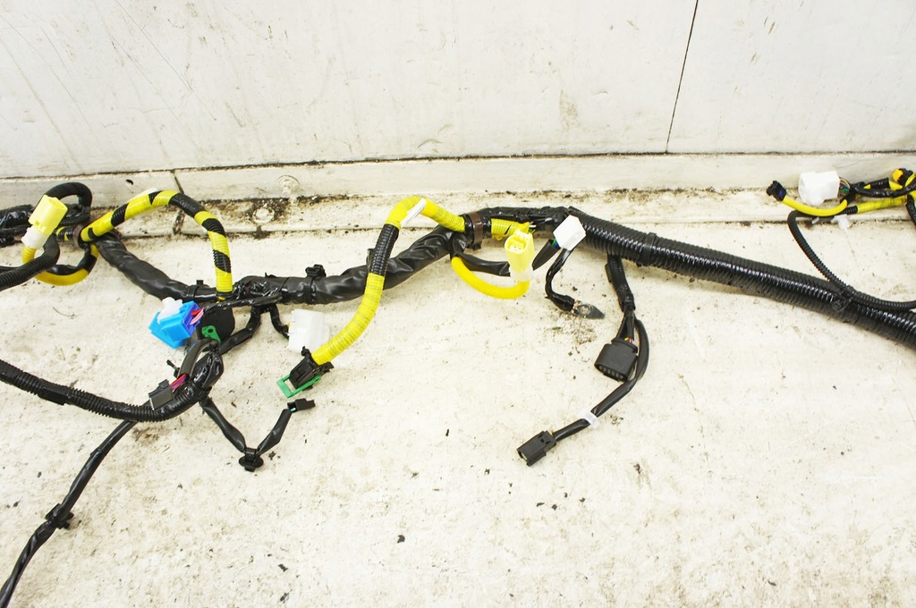 фото №6, Np042 suzuki vitara iii 19- джгут салону кабіни