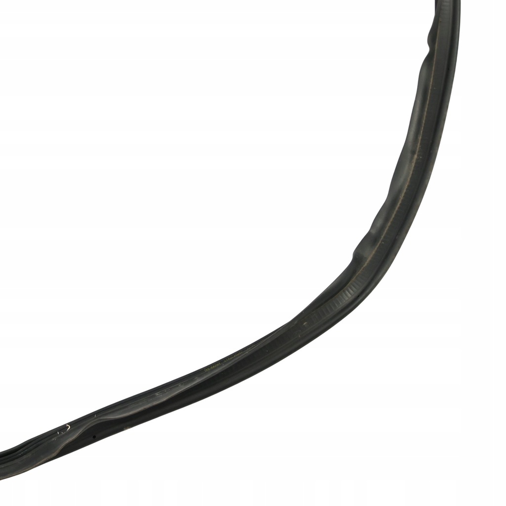 фото №13, Audi s3 8v sedan прокладка резиновый крышки багажника 8v5827705e