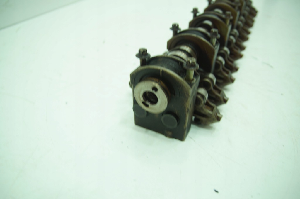 Вал распределительного вала левый r1370702 mercedes 137.970 cl600 w215 s600 w220 с Разборки