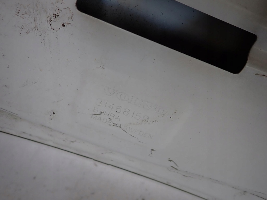 фото №13, Volvo v60 ii 2 s60 iii 3 18- капот кришка двигуна