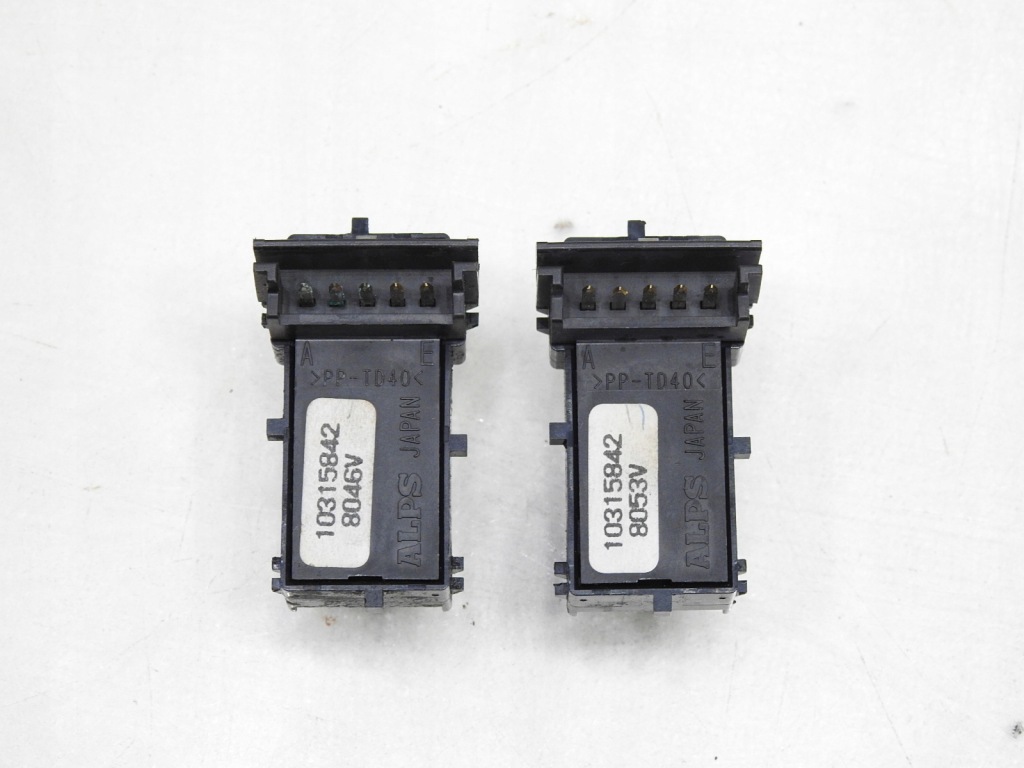 фото №4, Кнопка блокировка дверь chevrolet uplander 10315842