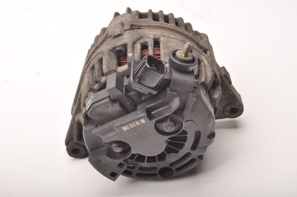 Toyota corolla e12 1.4 vvti генератор 0124315024 с Разборки