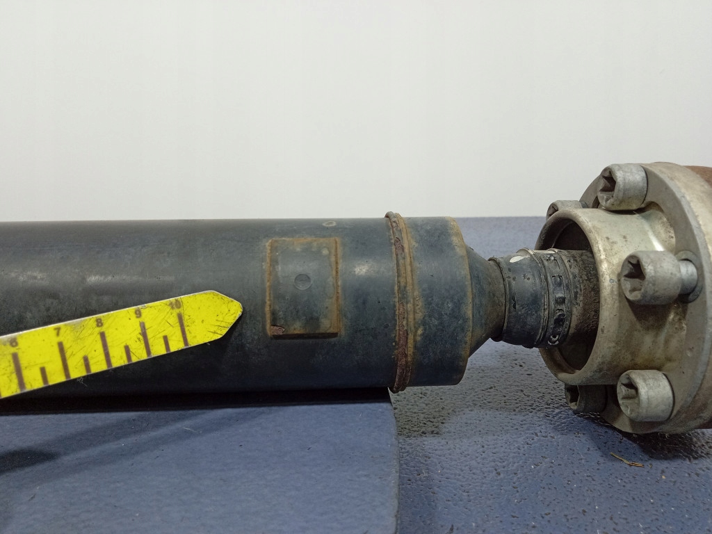 Mercedes gle 63 amg w167 wał привідний передній короткий a1674108403 Недорого