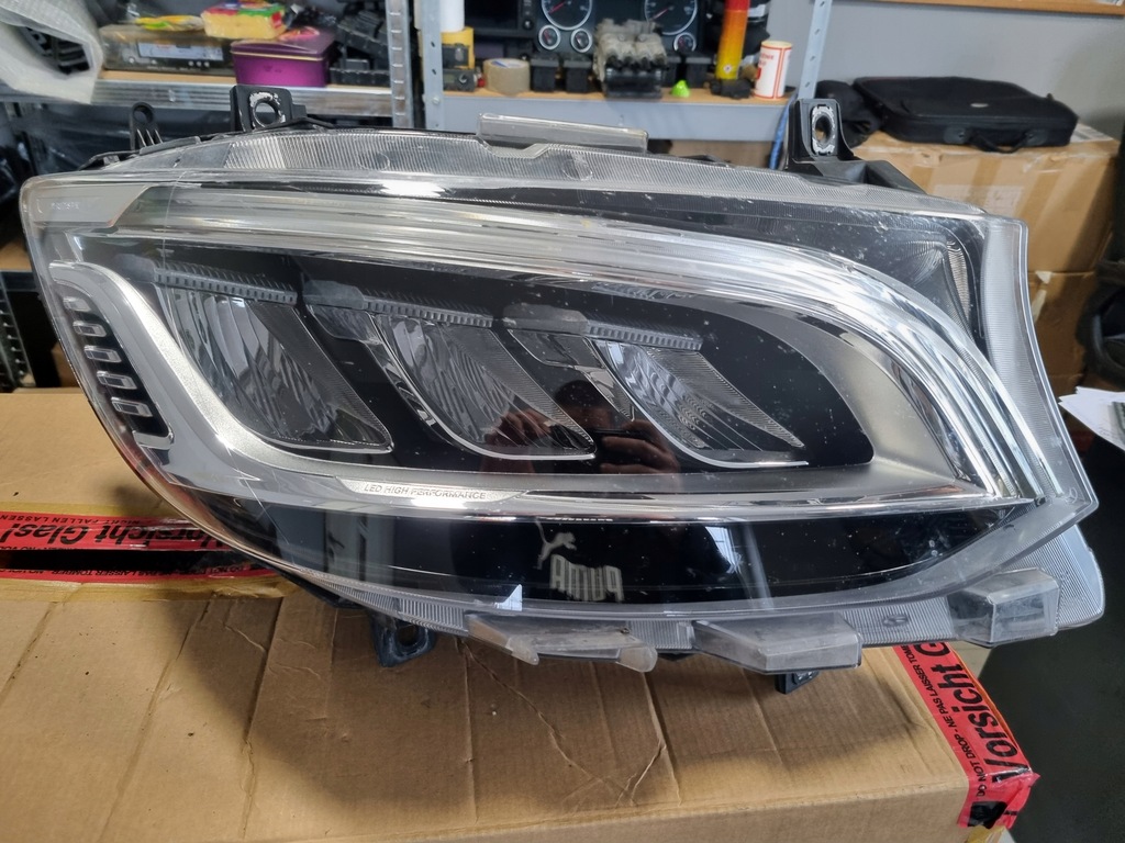фото №1, Mercedes sprinter 910 a910 w910 907 лампа права перед передня full led