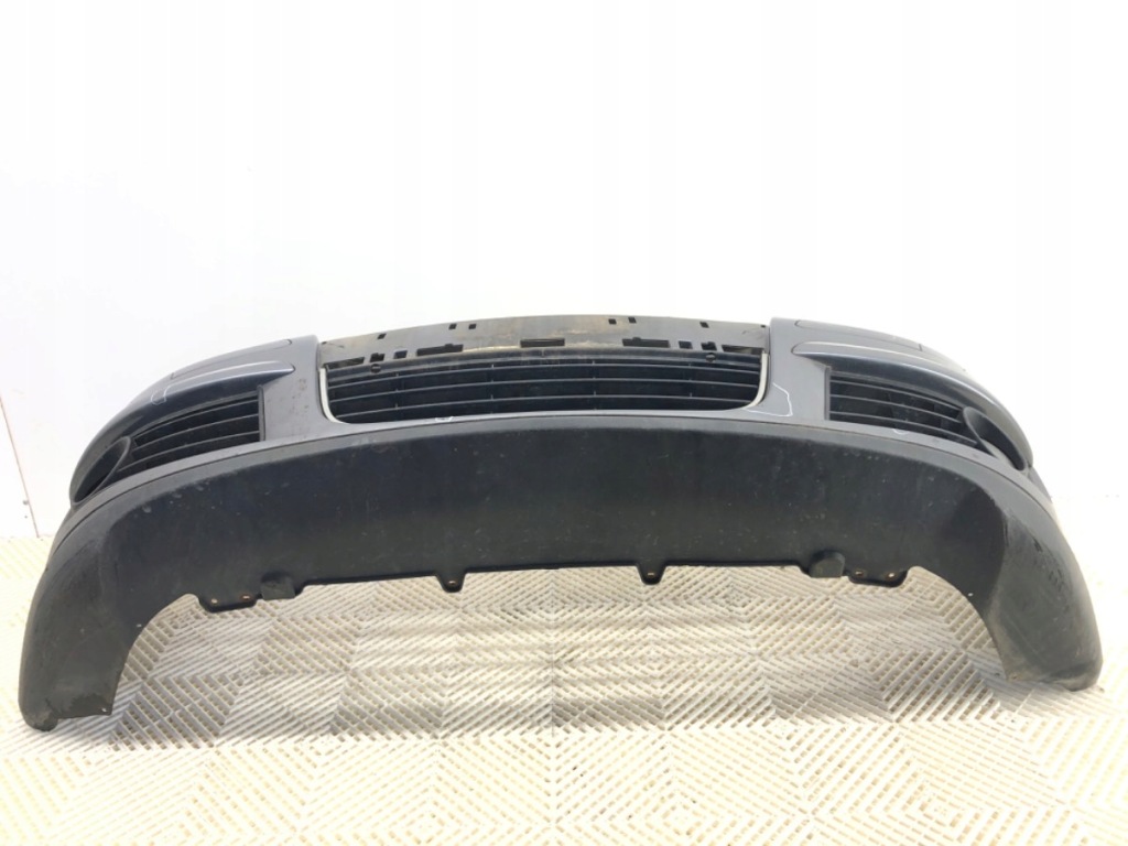 Купити Бампер перед vw jetta 3 sedan/limuzyna 04-13 platinum grey металік