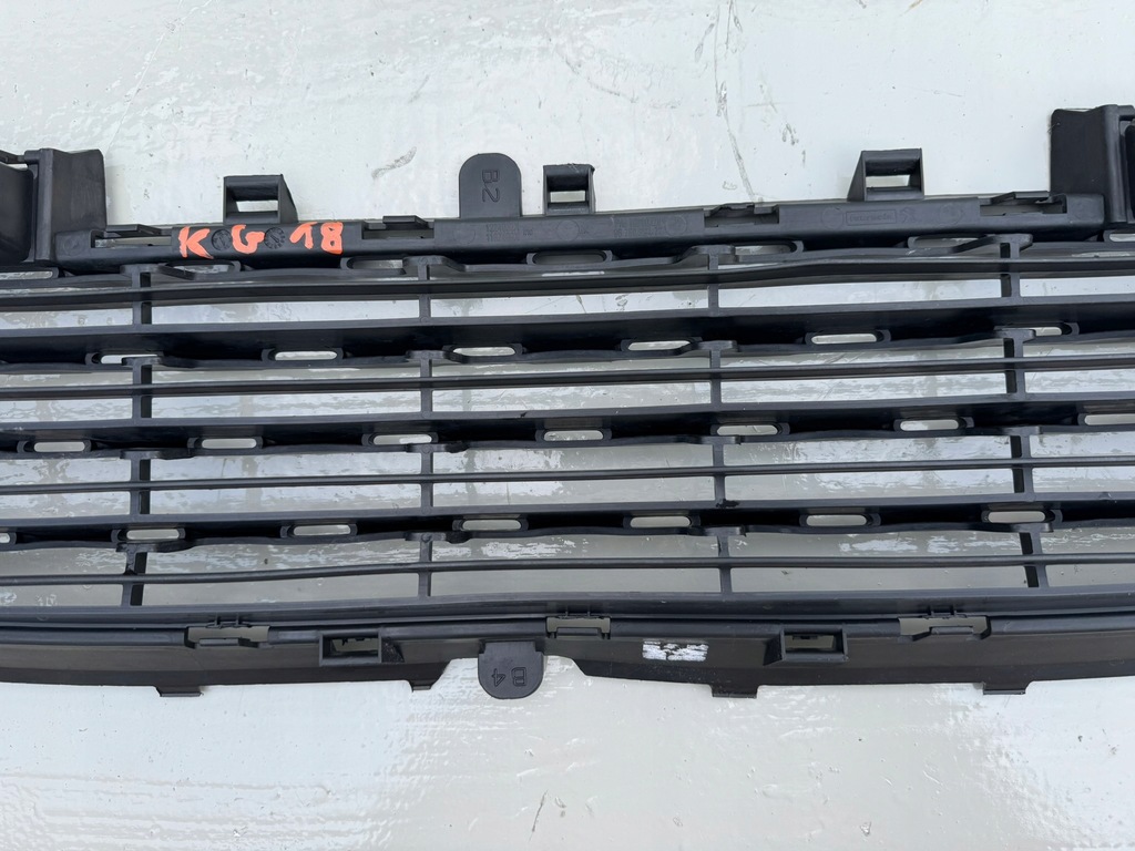 фото №10, Peugeot 2008 1 i 13-19r решётка бампера средняя перед передняя 9678059477