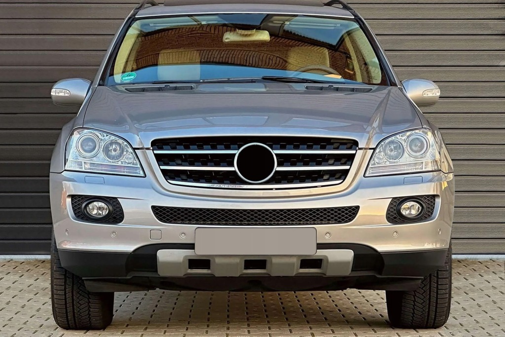 Mercedes gl x164 2006-2012 решітка впуск повітря капот ліва a1648804305 Оригінал