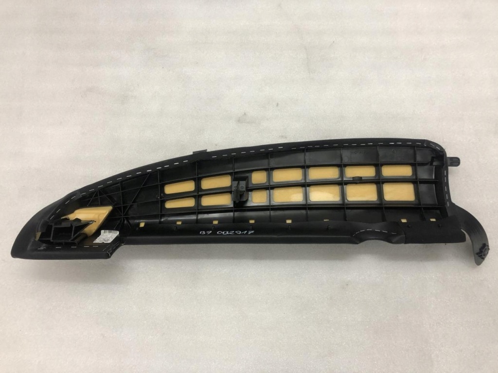 фото №8, Обшивка сиденье правый 3aa885702j vw passat b7 sedan