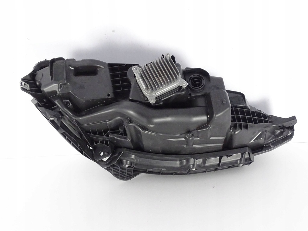 фото №6, Лампа передня ліва tesla s plaid