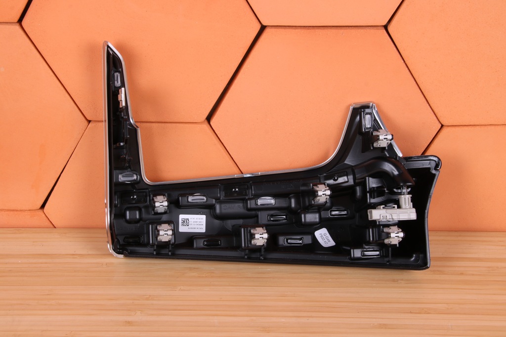 фото №9, Bmw u06 x1 u11 накладки dekor консоли piano black