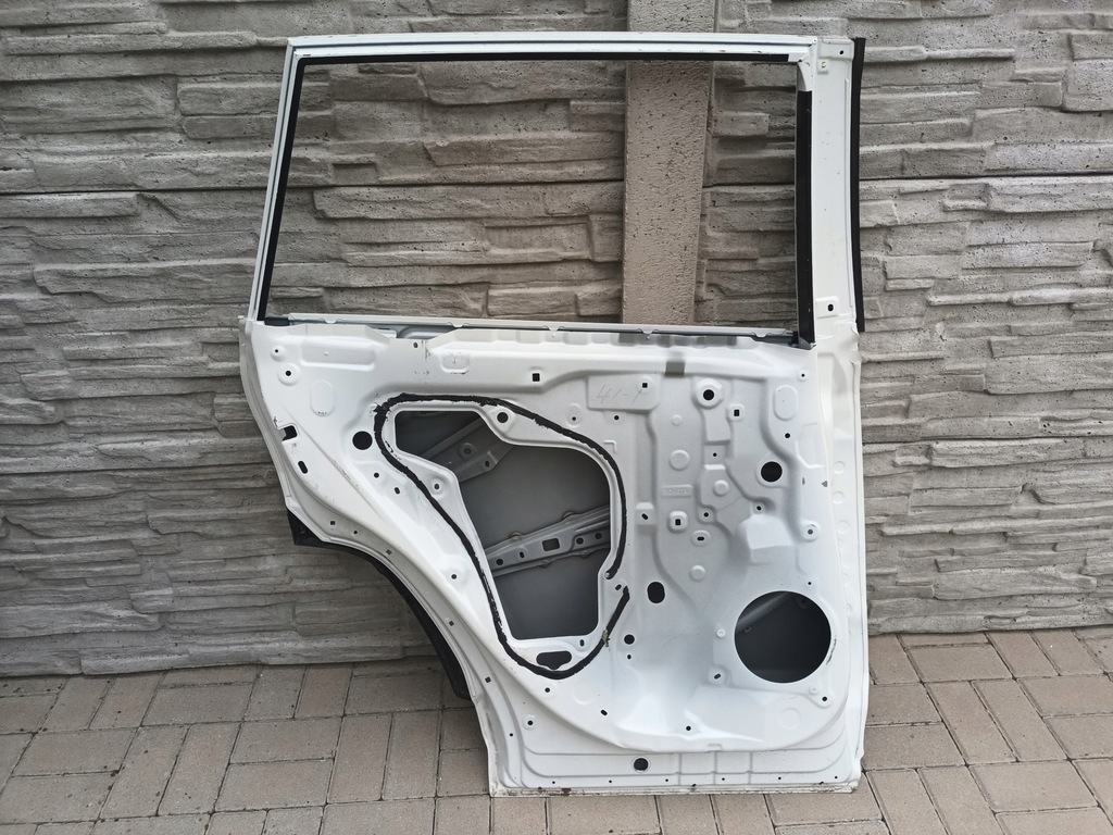 фото №8, Дверь левая задние toyota rav4 rav-4 v 2019 -