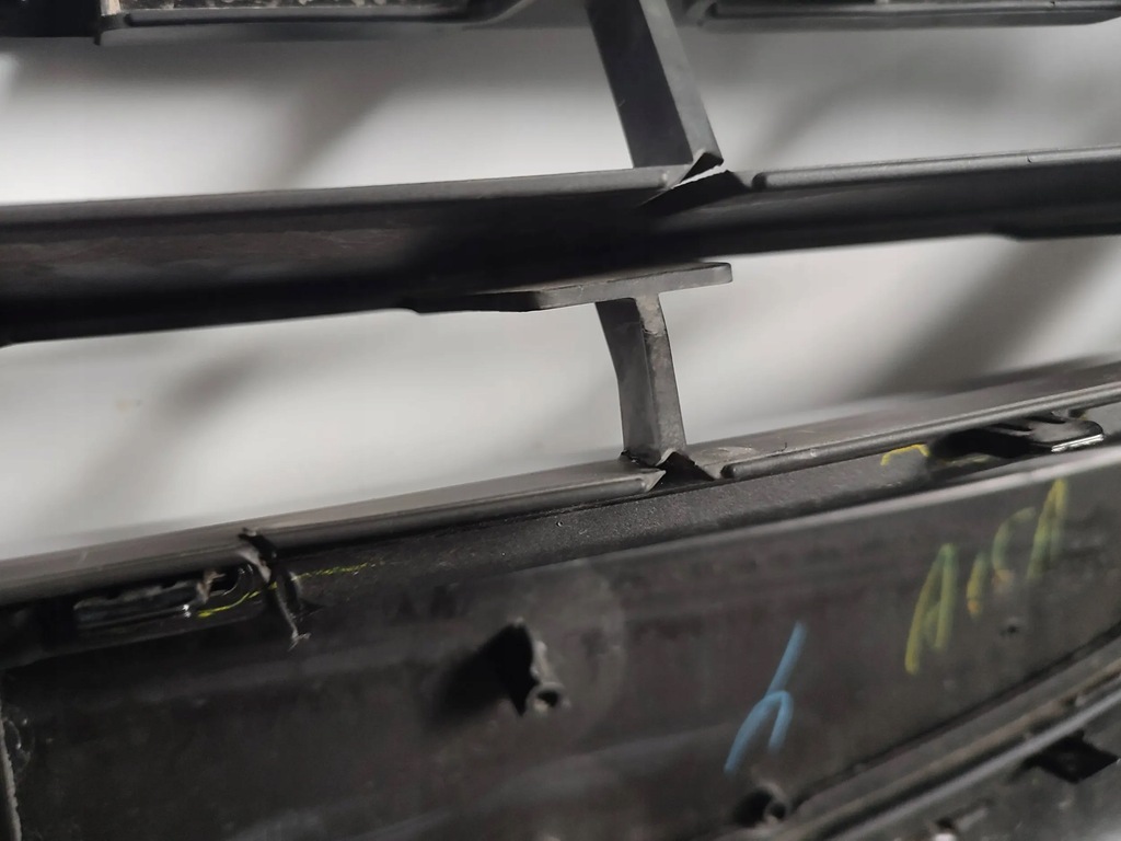 фото №12, Решётка радиатора решётка радиатора радиатора бампера mazda 5 ii 2014 c513-501t1